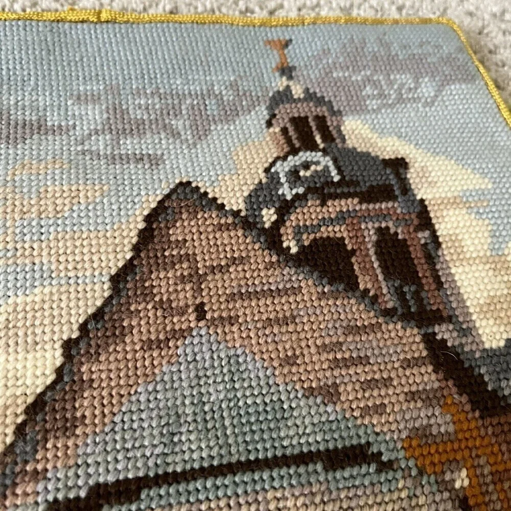 Hildesheimer Dom Cathedral Germany St Mary's Needlepoint Rosebush Hildesheim
